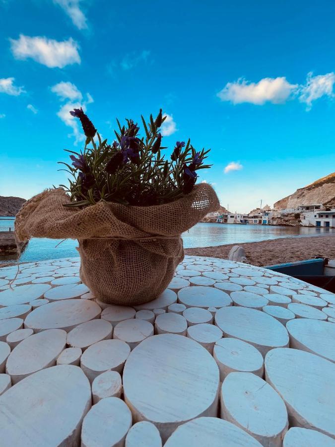 Erginas Boat House Leilighet Plaka  Eksteriør bilde