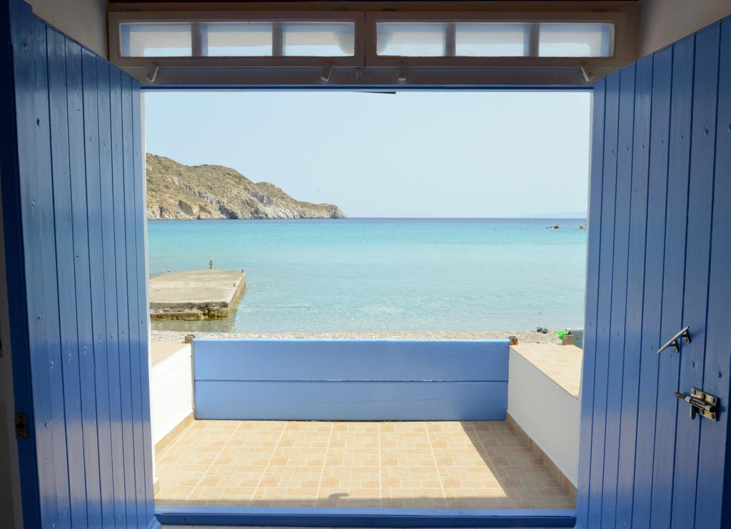 Erginas Boat House Leilighet Plaka  Eksteriør bilde
